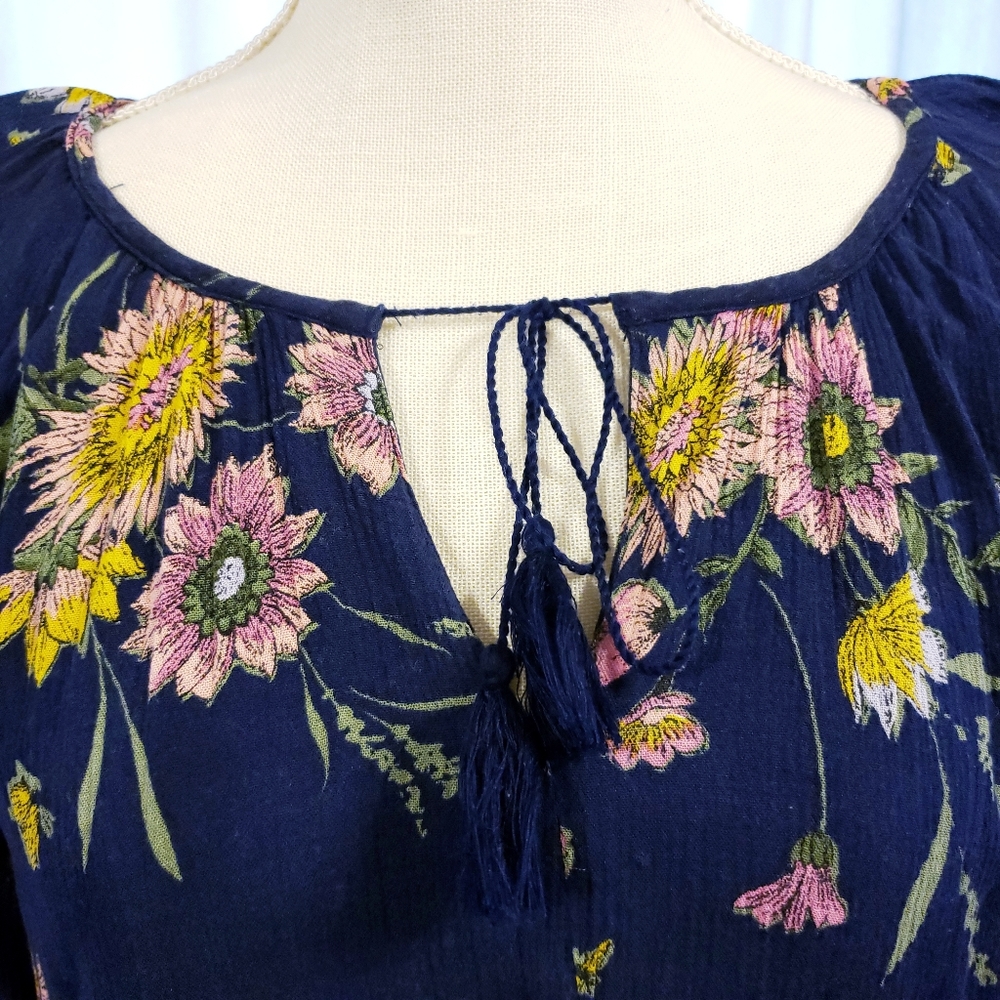 🧿 Floral Peasant Midi Dress - Picture 4 of 7